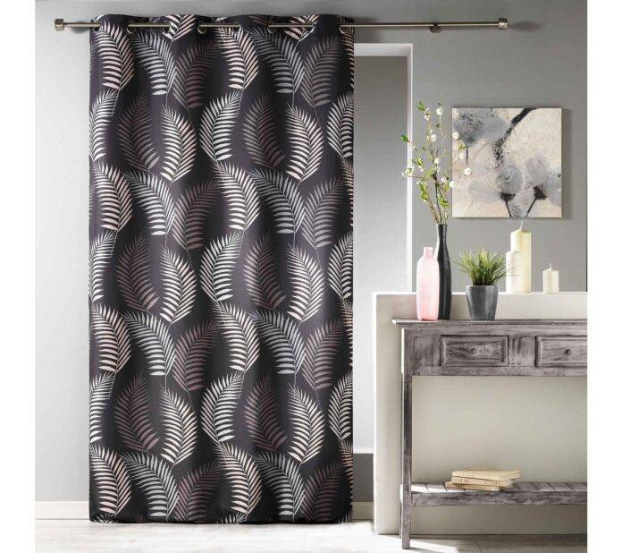 Décorez votre intérieur avec des rideaux à motifs