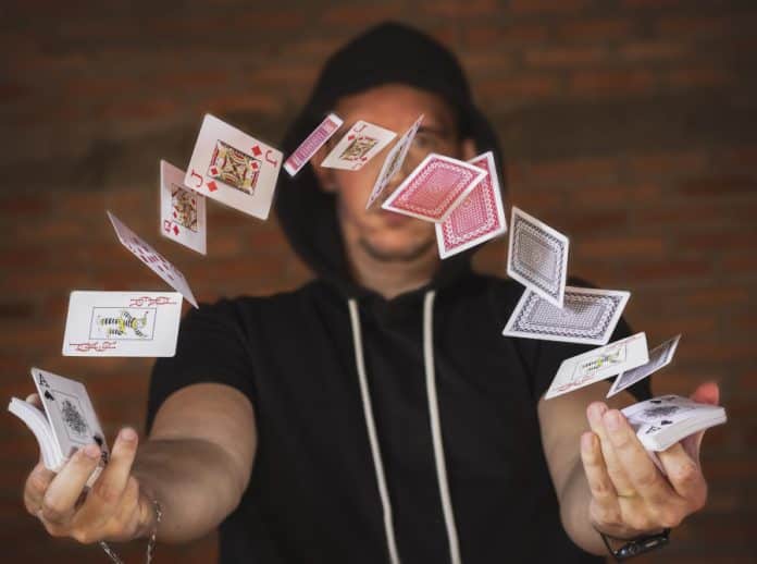 Tour de cartes